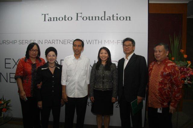 Jokowi with Imelda Tanoto at Tanoto Entrepreneurship Series